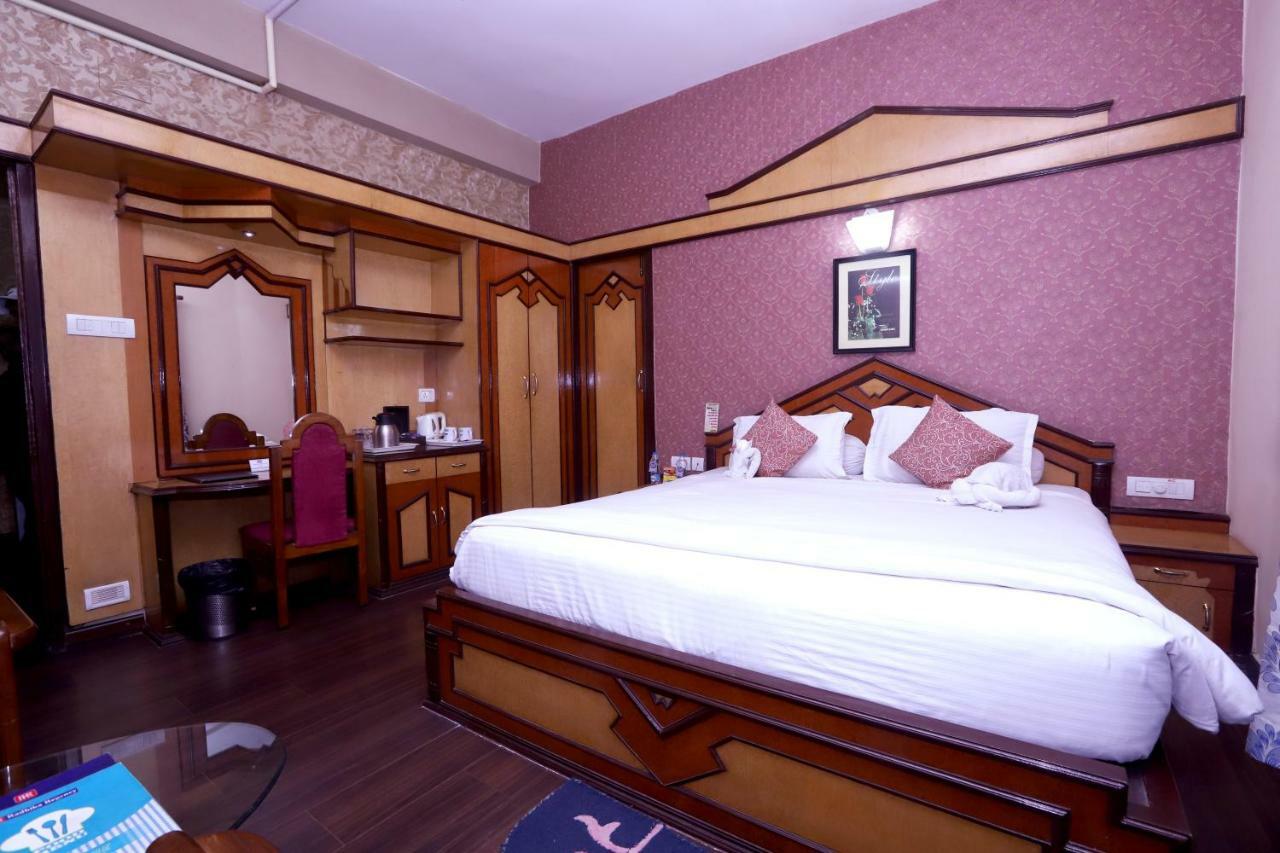 Hotel Radhika Regency Rourkela Dış mekan fotoğraf
