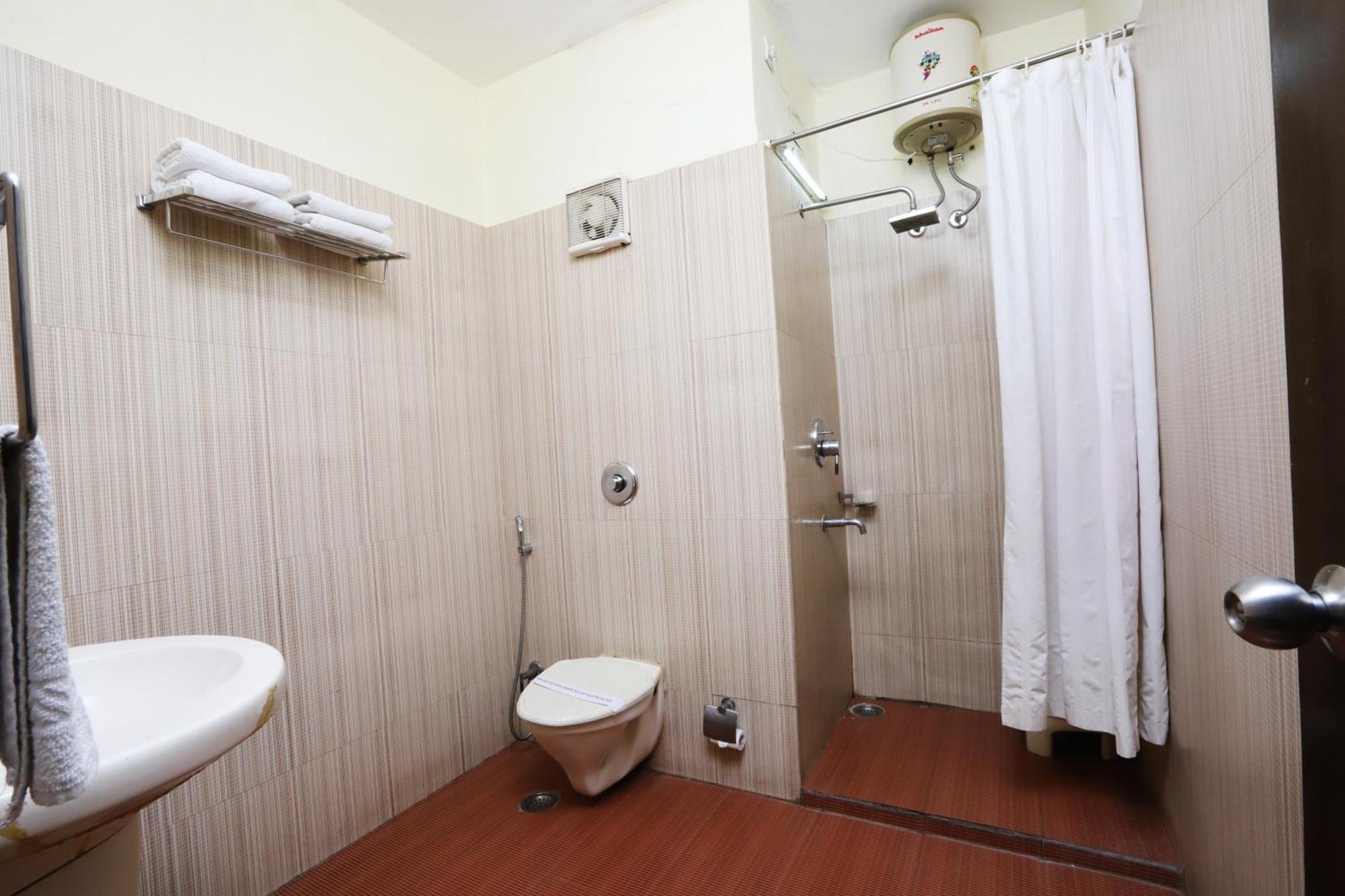 Hotel Radhika Regency Rourkela Dış mekan fotoğraf